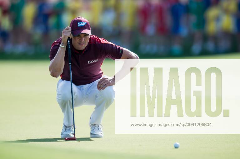Martin Kaymer of Germany lines up a putt during the European Tour DP World Championship WM Weltmeisterschaft at Jumeirah Golf Estates, Dubai, UAE on 16 November 2017.
