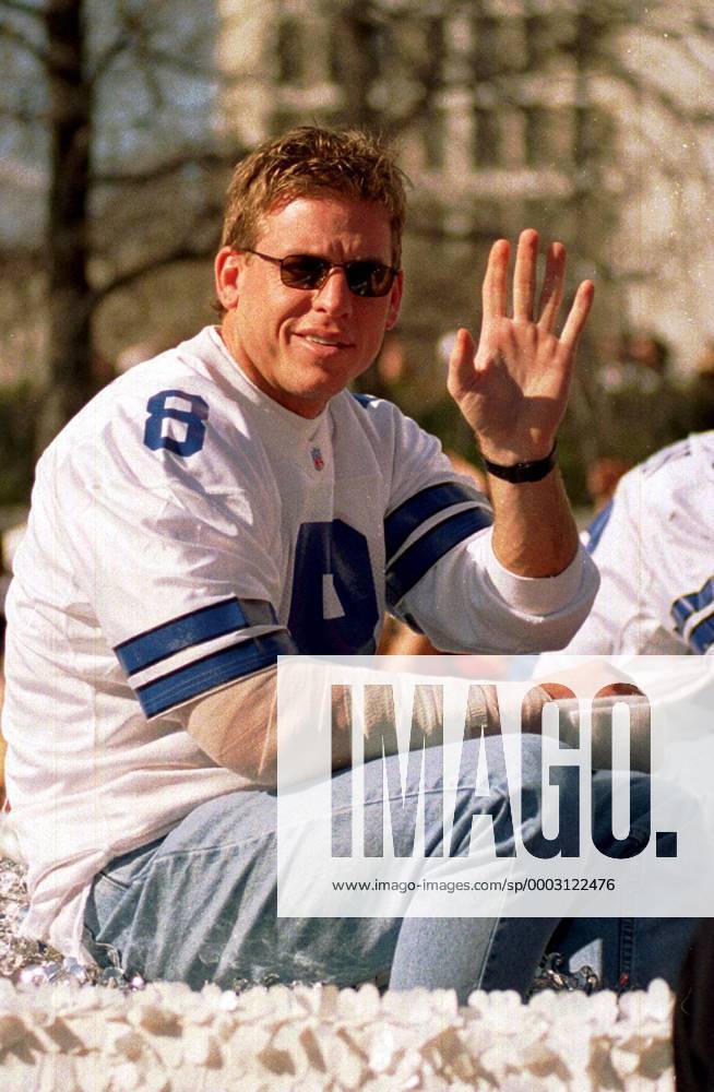 Quarterback Troy Aikman (Dallas Cowboys) - (DAL96020702) American Football Herren NFL 1996, Einzelbild Dallas Freude, American Football Herren NFL 1996, Einzelbild Dallas Freude,