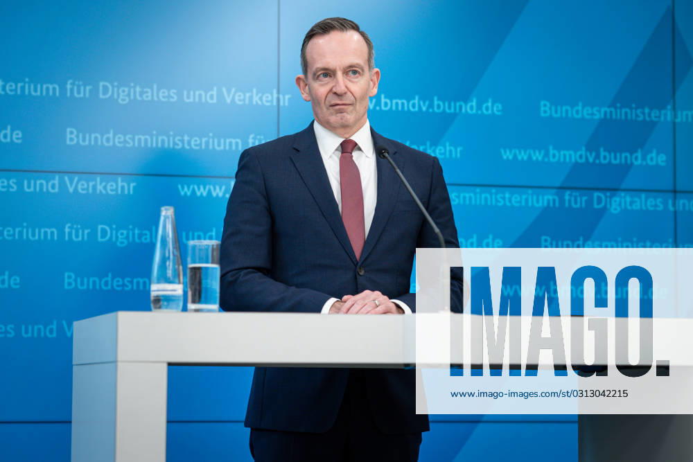 Press conference of the Federal Minister of Transport on the financing of the Deutschlandticket Volker Wissing Federal Minister of Transport FDP in portrait at the press conference following the negotiations of the Conference of Minister Presidents and the financing and further procedure of the Deutschlandticket also known as 49 EUR Ticket in the Feder