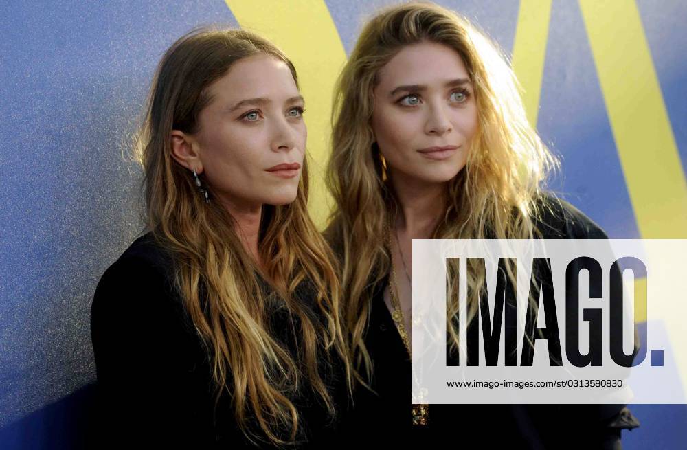 Mary-Kate Olsen, Ashley Olsen Mary-Kate Olsen, Ashley Olsen at the 2018 CFDA Awards at Brooklyn Museum. New York City, New York - Monday June 4, 2018., Credit:Dennis Van Tine Avalon