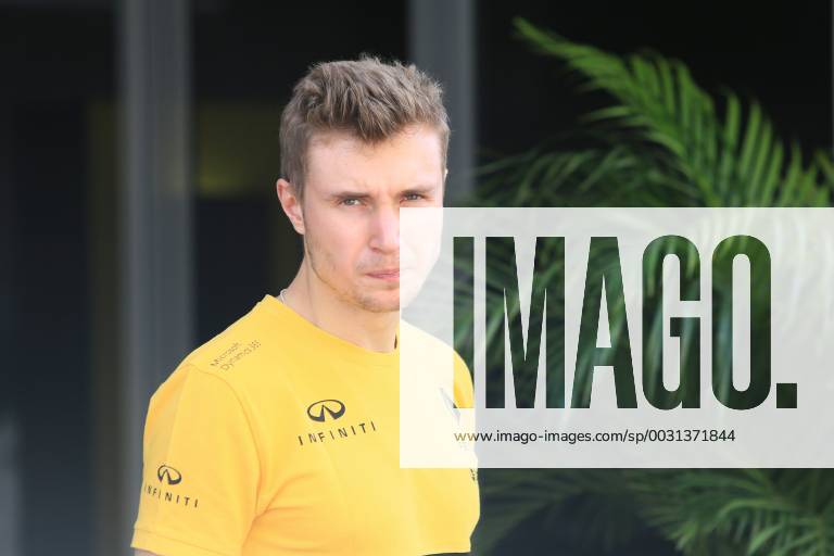 23rd November 2017, Yas Marina Circuit, Abu Dhabi, UAE; Abu Dhabi Formula One Grand Prix, driver arrivals and press conference PK Pressekonferenz Sergey Sirotkin - Renault F1 Team Third and Reserve Driver ActionPlus11955013