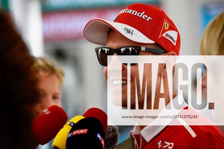 Sebastian Vettel GER 5 Scuderia Ferrari Grand Prix of ABU DHABI 2017 Preparations Motorsport Formula 1 23 11 2017 ABU DHABI