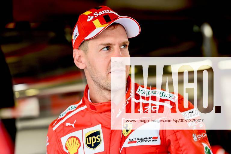Sebastian Vettel GER 5 Scuderia Ferrari Grand Prix of ABU DHABI 2017 Preparations Motorsport Formula 1 23 11 2017 ABU DHABI
