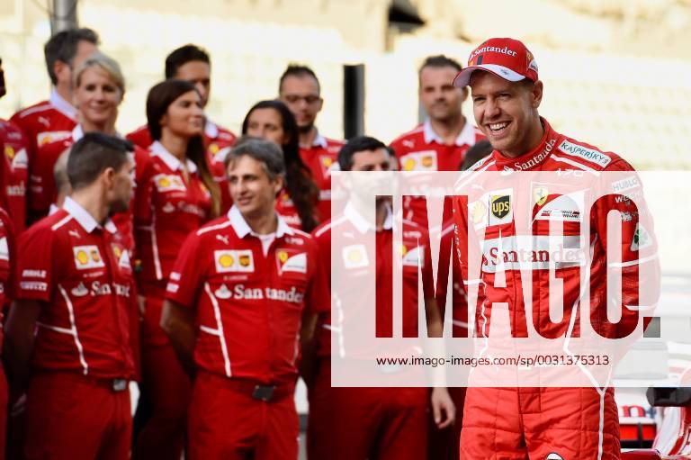 Sebastian Vettel GER 5 Scuderia Ferrari Grand Prix of ABU DHABI 2017 Preparations Motorsport Formula 1 23 11 2017 ABU DHABI