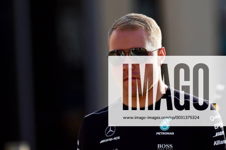 Valtteri Bottas FIN 77 Mercedes AMG Petronas Motorsport Grand Prix of ABU DHABI 2017 Preparations Motorsport Formula 1 23 11 2017 ABU DHABI