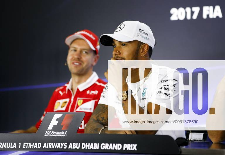 Motorsports: FIA Formula One World Championship WM Weltmeisterschaft 2017, Grand Prix of Abu Dhabi, 5 Sebastian Vettel (GER, Scuderia Ferrari), 44 Lewis Hamilton (GBR, Mercedes AMG Petronas F1 Team), Abu Dhabi United Arab Emirates