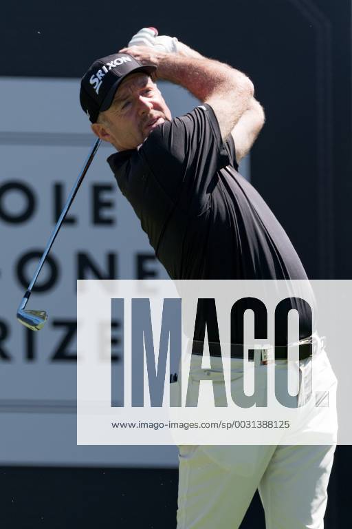 Rod Pampling (AUS) tees off at Round 1 of the 102nd Australian Open Golf Championship on November 23, 2017 at The Australian Golf Club in Sydney, Australia. (Photo by Steven Markham Icon Sportswire) GOLF: NOV 23 The Emirates Australian Open Golf Championship - First Round Icon1711230030