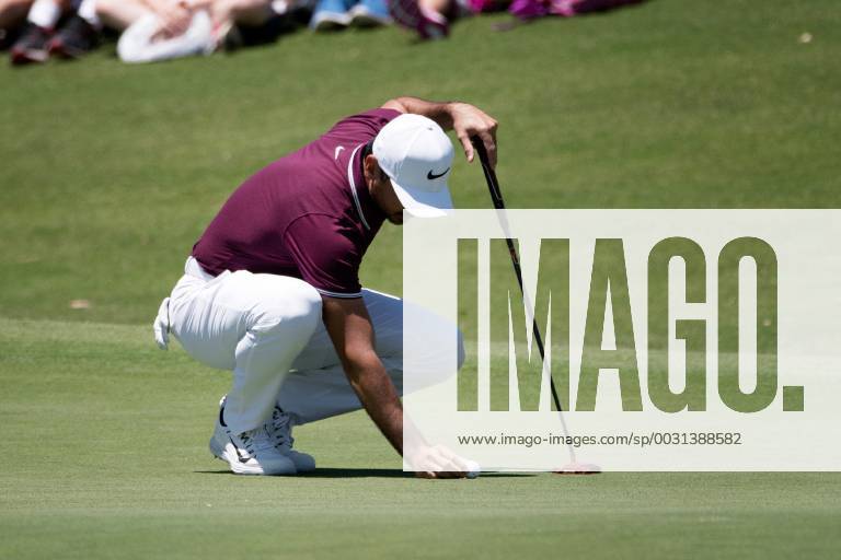 Jason Day (AUS) on the final hole at Round 1 of the 102nd Australian Open Golf Championship on November 23, 2017 at The Australian Golf Club in Sydney, Australia. (Photo by Steven Markham Icon Sportswire) GOLF: NOV 23 The Emirates Australian Open Golf Championship - First Round Icon1711230369