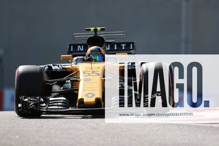 24th November 2017, Yas Marina Circuit, Abu Dhabi, UAE; Abu Dhabi Formula One Grand Prix, Friday free practice; Carlos Sainz - Renault F1 Team ActionPlus11955335