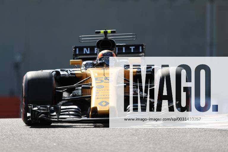 24th November 2017, Yas Marina Circuit, Abu Dhabi, UAE; Abu Dhabi Formula One Grand Prix, Friday free practice; Carlos Sainz - Renault F1 Team ActionPlus11955355