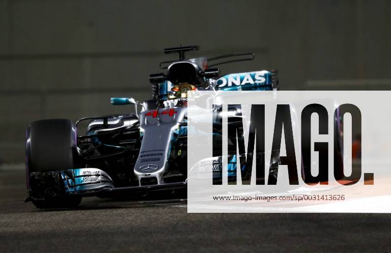 Motorsports: FIA Formula One World Championship WM Weltmeisterschaft 2017, Grand Prix of Abu Dhabi, 44 Lewis Hamilton (GBR, Mercedes AMG Petronas F1 Team), Abu Dhabi United Arab Emirates