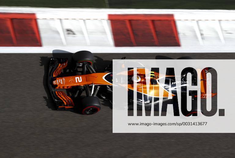 Motorsports: FIA Formula One World Championship WM Weltmeisterschaft 2017, Grand Prix of Abu Dhabi, 2 Stoffel Vandoorne (BEL, McLaren Honda), Abu Dhabi United Arab Emirates
