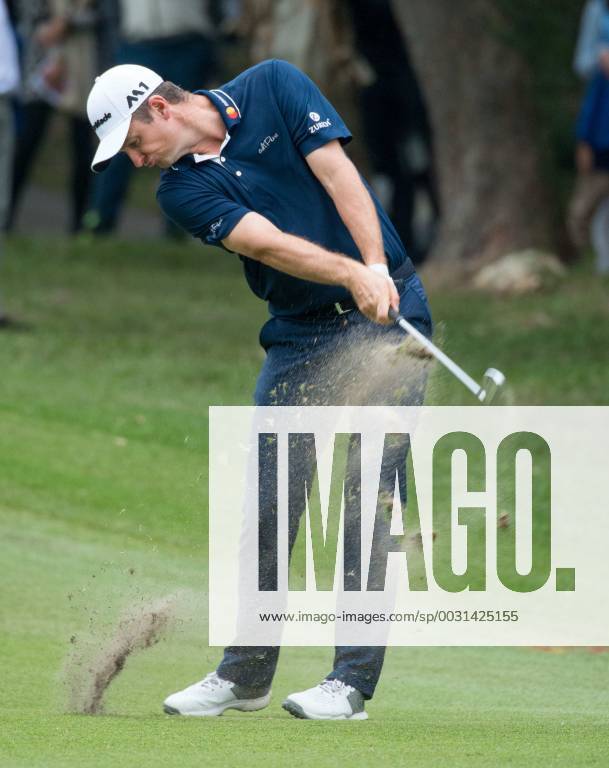 Hong Kong, Hong Kong SAR, CHINA - HONG KONG SAR,CHINA: November 25,2017. Day 3 of the UBS Hong Kong Open Golf at Hong Kong Golf Club Fanling. Englands Justin Rose remains 5 under par 5 points behind the leader. Rose on the 18th fairway Day 3 of the UBS Hong Kong Open Golf - ZUMAr144 20171125_zap_r144_006