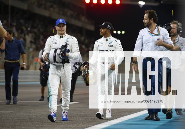 Motorsports: FIA Formula One World Championship WM Weltmeisterschaft 2017, Grand Prix of Abu Dhabi, 77 Valtteri Bottas (FIN, Mercedes AMG Petronas F1 Team), 44 Lewis Hamilton (GBR, Mercedes AMG Petronas F1 Team), Abu Dhabi United Arab Emirates