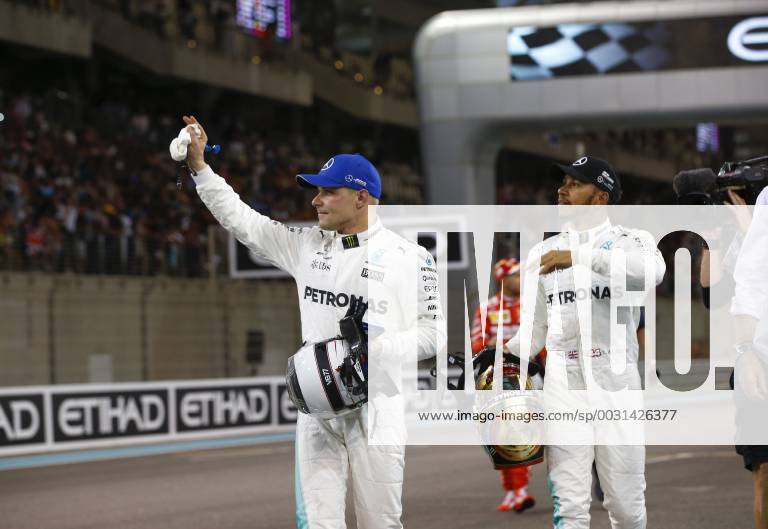 Motorsports: FIA Formula One World Championship WM Weltmeisterschaft 2017, Grand Prix of Abu Dhabi, 77 Valtteri Bottas (FIN, Mercedes AMG Petronas F1 Team), 44 Lewis Hamilton (GBR, Mercedes AMG Petronas F1 Team), Abu Dhabi United Arab Emirates