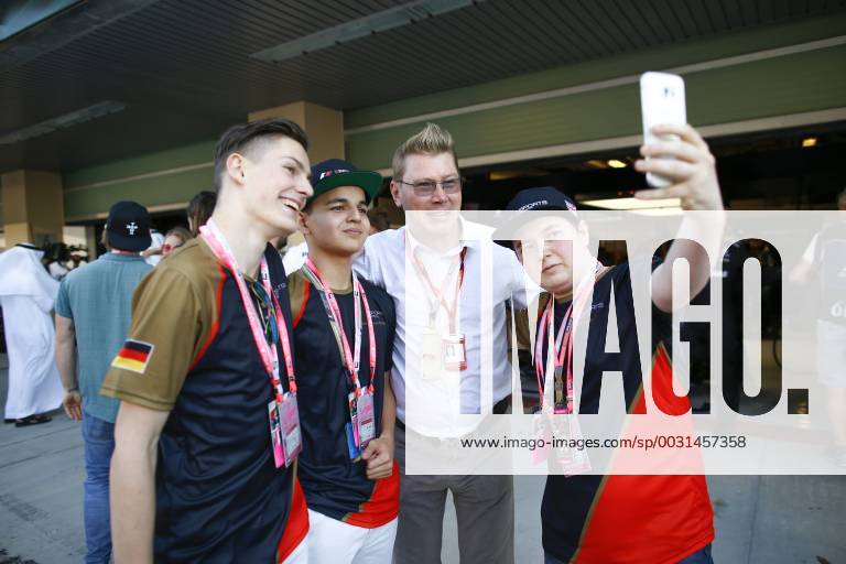 Motorsports: FIA Formula One World Championship WM Weltmeisterschaft 2017, Grand Prix of Abu Dhabi, Mika Hakkinen (FIN) Abu Dhabi United Arab Emirates