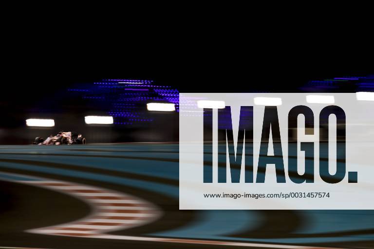 Motorsports: FIA Formula One World Championship WM Weltmeisterschaft 2017, Grand Prix of Abu Dhabi, 11 Sergio Perez (MEX, Sahara Force India F1 Team), Abu Dhabi United Arab Emirates