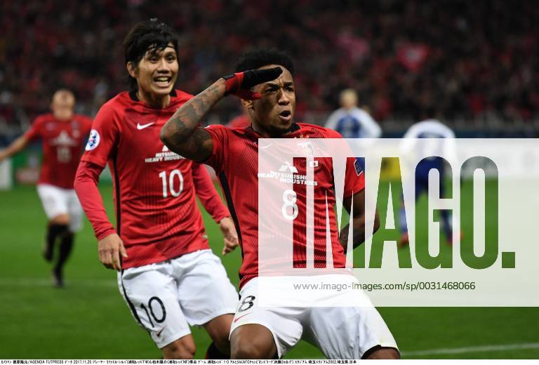 (R-L) Rafael da Silva, Yosuke Kashiwagi (Reds), NOVEMBER 25, 2017 - Football Soccer : Rafael da Silva of Urawa Reds celebrates after scoring the winning goal during the AFC Champions League Final 2nd leg match between Urawa Red Diamonds 1-0 Al-Hilal at Saitama Stadium 2002 in Saitama, Japan. Noxthirdxpartyxsales (mmcb009121)
