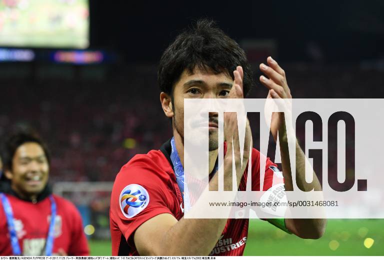 Yuki Abe (Reds), NOVEMBER 25, 2017 - Football Soccer : Yuki Abe of Urawa Reds acknowledges fans after winning the AFC Champions League Final 2nd leg match between Urawa Red Diamonds 1-0 Al-Hilal at Saitama Stadium 2002 in Saitama, Japan. Noxthirdxpartyxsales (mmcb009139)