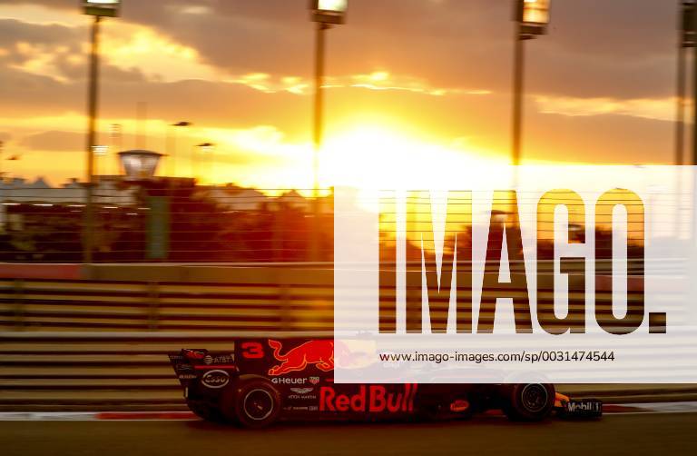 Motorsports: FIA Formula One World Championship WM Weltmeisterschaft 2017, Grand Prix of Abu Dhabi, 3 Daniel Ricciardo (AUS, Red Bull Racing), Abu Dhabi United Arab Emirates