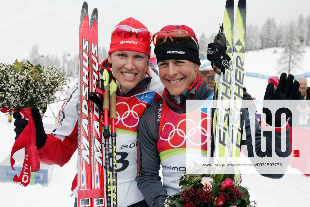 Kati Wilhelm silver brings Uschi Disl picks bronze recorded in San Sicario on 25 02 2006 biathlon Olympic Games 2006 San Sicario, Italy