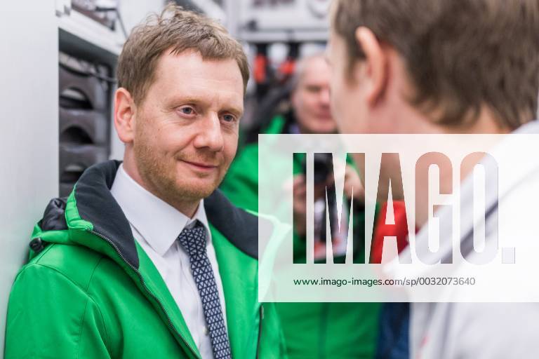 Michael Kretschmer Minister President of the free State of Saxony, when visiting the competition venue in the wax truck of the German teams FIS cross-country skiing World Cup in Dresden