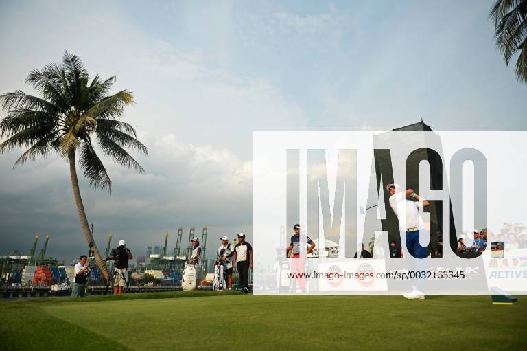 (180120) -- SINGAPORE, Jan. 20, 2018 -- Japan s player Ryo Ishikawa competes during the 3rd round of the SMBC Singapore Open held in Singapore s Sentosa Golf Club on Jan 20, 2018. ) (SP)SINGAPORE-GOLF-SMBC SINGAPORE OPEN ThenxChihxWey