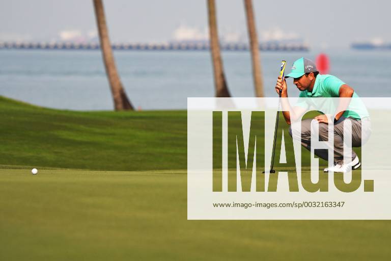 (180120) -- SINGAPORE, Jan. 20, 2018 -- Spain s player Sergio Garcia competes during the 3rd round of the SMBC Singapore Open held in Singapore s Sentosa Golf Club on Jan 20, 2018. ) (SP)SINGAPORE-GOLF-SMBC SINGAPORE OPEN ThenxChihxWey