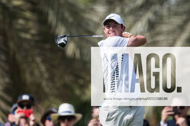 Rory Mcilroy of Northern Ireland tees off during the third round of the Omega Dubai Desert Classic European Tour 2018 at the Emirates Golf Club, Dubai, UAE on 27 January 2018.
