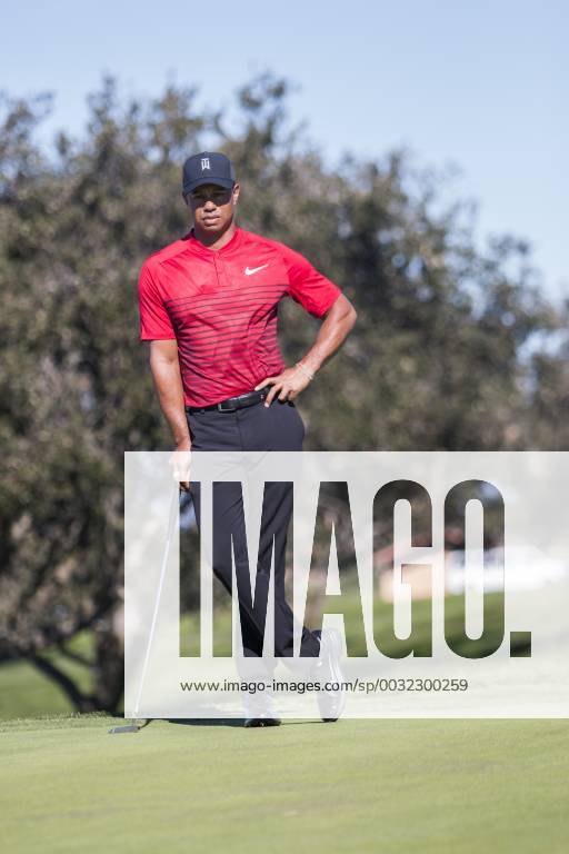 - SPORT SAN DIEGO, CA - JANUARY 28: Tiger Woods during the final round of the Farmers Insurance Open at Torrey Pines Golf Club on January 28, 2018 in San Diego, California. (Photo by Alan Smith Icon Sportswire) GOLF: JAN 28 PGA Golf Herren - Farmers Insurance Open Icon0128180289