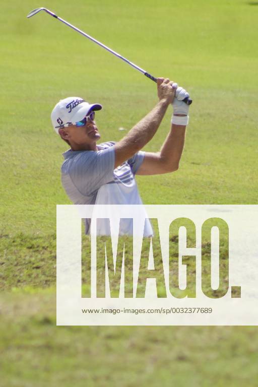 Shah Alam, Kuala Lumpur, Malaysia - Berry Henson is seen taking a shot on course 6 at the last day of Maybank Championship 2018...The Maybank Championship 2018 golf event is being hosted on 1st to 4th February at Saujana Golf & Country Club. KL: Maybank championship last day - ZUMAs197 81794844st