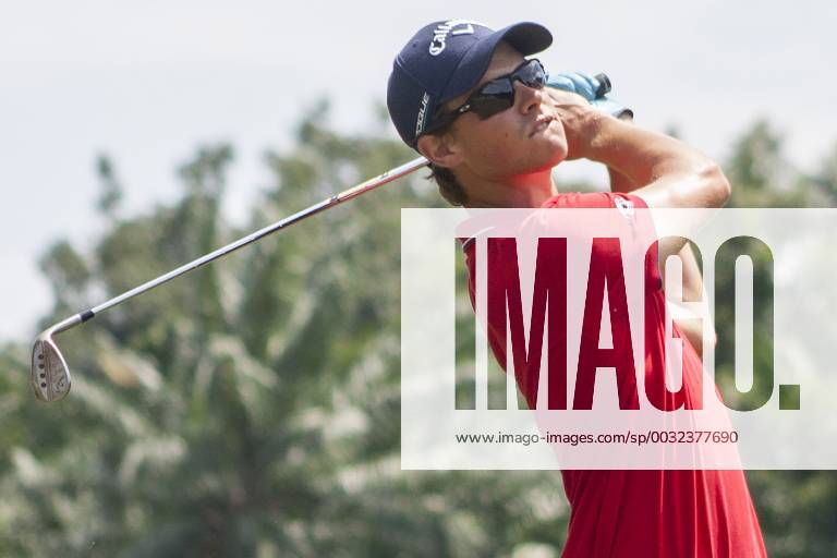 Shah Alam, Kuala Lumpur, Malaysia - Thomas Detry is seen taking a shot from hole 16 at the last day of Maybank Championship 2018...The Maybank Championship 2018 golf event is being hosted on 1st to 4th February at Saujana Golf & Country Club. KL: Maybank championship last day - ZUMAs197 81794879st