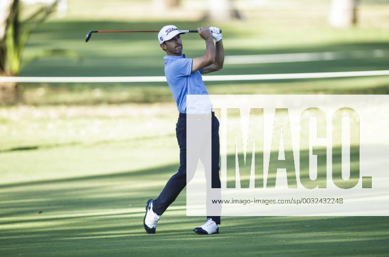 9th February 2018, Lake Karrinyup Country Club, Karrinyup, Australia; ISPS HANDA World Super 6 Perth golf, second round; Wade Ormsby (AUS SA) plays a fairway shot ActionPlus11983376