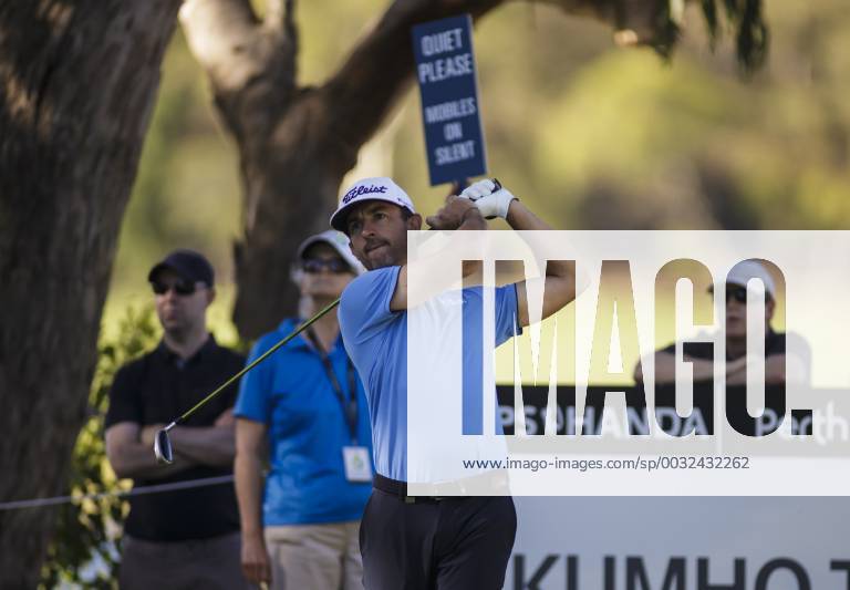 9th February 2018, Lake Karrinyup Country Club, Karrinyup, Australia; ISPS HANDA World Super 6 Perth golf, second round; Wade Ormsby (AUS SA) plays a shot ActionPlus11983384