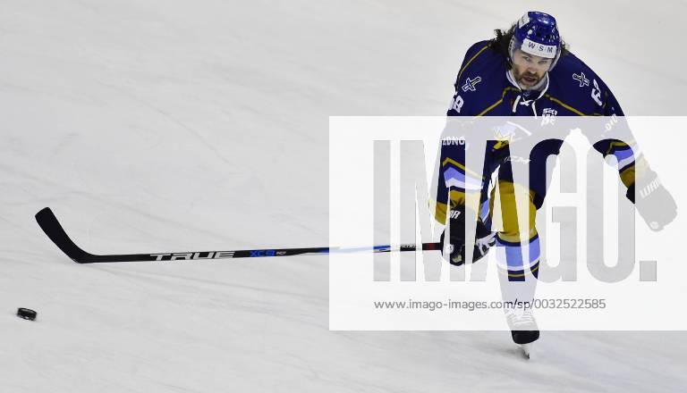 Jaromir Jagr of Kladno in action during the Czech First League 49th ground match Slavia Praha vs Rytiri Kladno in Prague, Czech Republic, February 14, 2018. (CTKxPhoto RomanxVondrous) CTKPhotoP201802141260501 vnd 4
