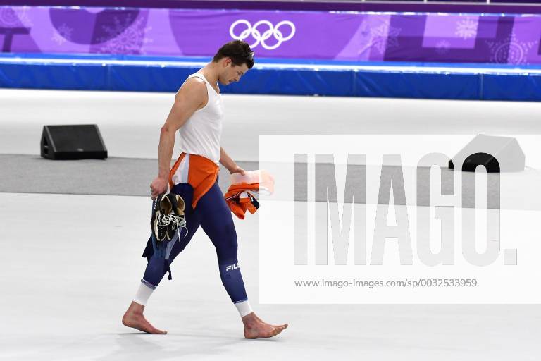 PyeongChang 2018 - Eisschnelllauf, Herren, 10000m, Sven Kramer 14-02-2018 SCHAATSEN: OLYMPISCHE SPELEN: Olympic Games Olympische Spiele Olympia OS PYEONGCHANG 2018 Sven Kramer verlaat teleurgesteld de ijsbaan Foto: Sander Chamid Imagesx xSoenarxChamidxsportfotografiexIVx 10072895