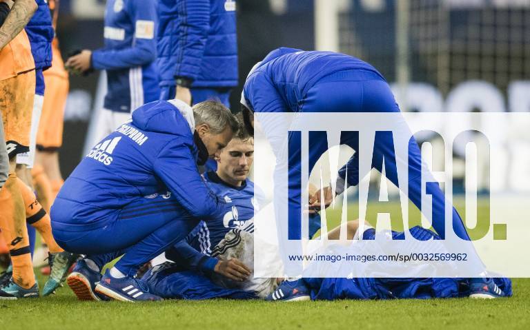 Gelsenkirchen 17 02 2018 is Leon Goretzka S04 after game treats FC Schalke 04-TSG 1899 Hoffenheim