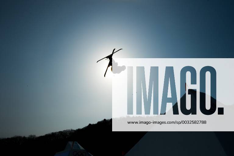 - SPORT February 18, 2018 - Pyeongchang, South Korea - JONAS HUNZIKER of Switzerland competes in the Mens Ski Slopestyle competition Sunday, February 18, 2018 at Phoenix Snow Park at the Pyeongchang Winter Olympic Games Olympische Spiele Olympia OS , ZUMA Press The Gazette PyeongChang 18: Freestyle Skiing Men - ZUMAr157 20180218_zap_r157_025