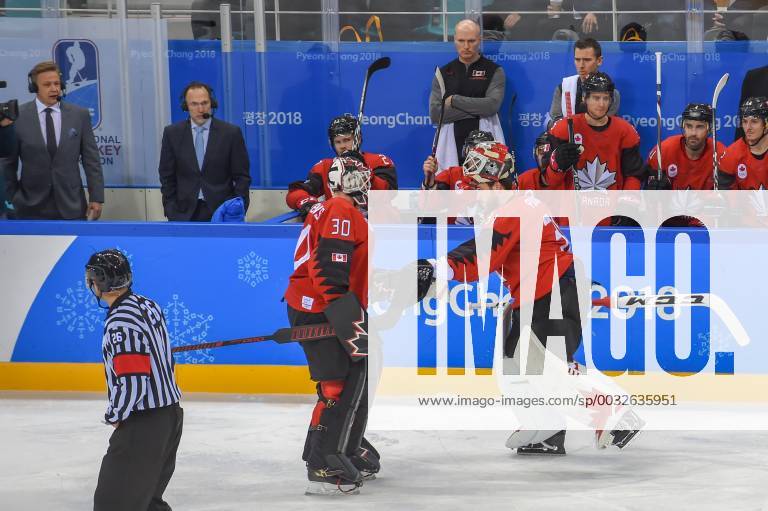Canada men s hockey goalie Kevin Poulin (31) replaces the injured Canada men s hockey goalie Ben Scrivens (30) during second period action during the men s hockey semi final game between Canada and Finland during the 2018 Winter Olympic Games Olympische Spiele Olympia OS at the Gangneung Hockey Center on February 21, 2018 in PyeongChang, South Korea. Canada advances to the gold medal game with 1-0 victory. (Photo by Ken Murray Icon Sportswire) OLYMPICS: FEB 21 PyeongChang - Day 14 Icon18022114018