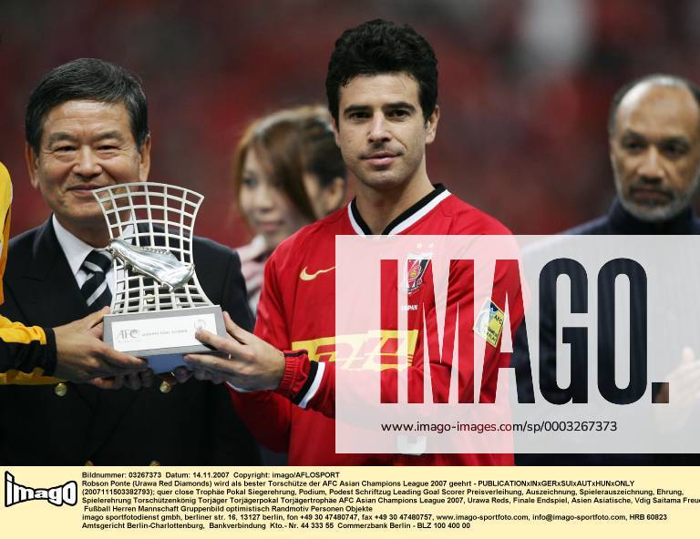 Robson Ponte (Urawa Red Diamonds) wird als bester Torschütze der AFC Asian Champions League 2007 geehrt - (2007111503382793) Fußball Herren AFC Asian Champions League 2007, Urawa Reds, Finale Endspiel, Asien Asiatische, Vdig Gruppe Saitama Freude, Fußball Herren AFC Asian Champions League 2007, Urawa Reds, Finale Endspiel, Asien Asiatische, Vdig Gruppe Saitama Freude,