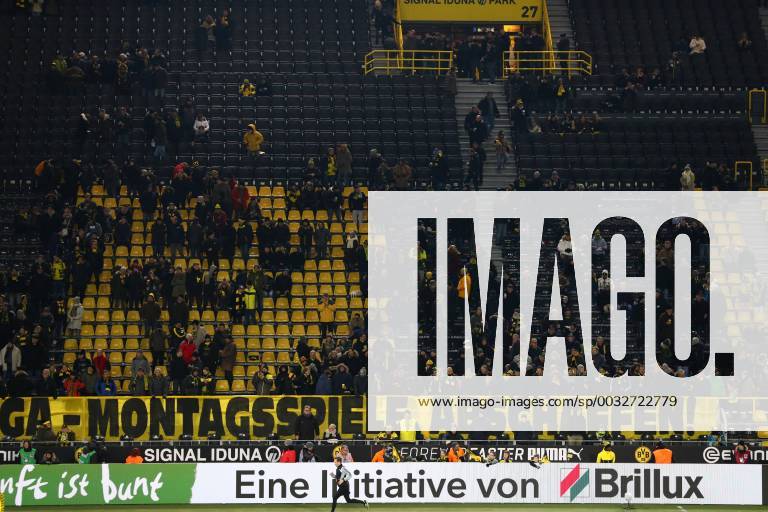 Monday 26 02 2018 Season 2017 2018 1 Bundesliga 24 Matchday in Dortmund Signal Iduna Park BVB 09 Borussia Dortmund FC Augsburg Protest Boycott of the Dortmund fans against Monday matches Banner abolish Monday games