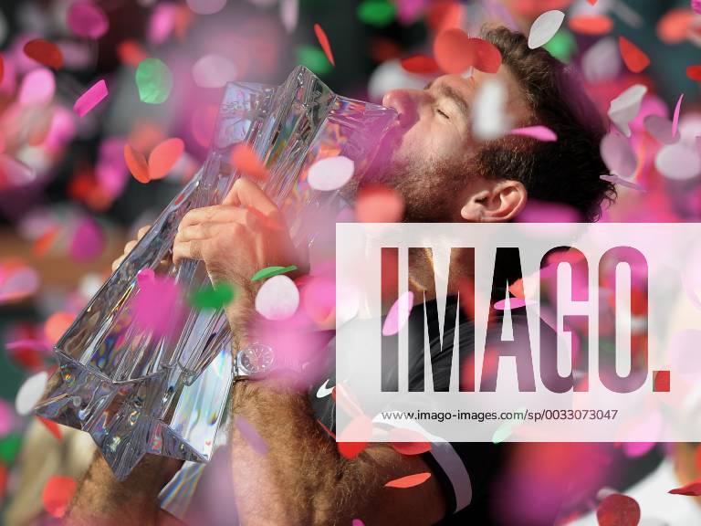 - SPORT INDIAN WELLS, CA - MARCH 18: Juan Martin Del Potro (ARG) kisses the winners trophy after defeating Roger Federer (SUI) to become the 2018 BNP Paribas Open Champion after a finals match played on March 18, 2018 at the Indian Wells Tennis Garden in Indian Wells, CA. (Photo by John Cordes Icon Sportswire) TENNIS: MAR 18 BNP Paribas Open Icon506180318020