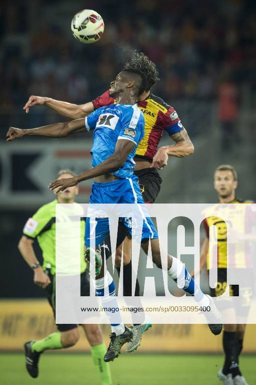 - GENT, BELGIUM: Gent s Kalifa Coulibaly and Mechelen s Seth De Witte fight for the ball during the Jupiler Pro League match between KAA Gent and KV Mechelen, in Gent, Saturday 29 August 2015, on day 06 of the Belgian soccer championship. JASPERxJACOBS x84727243x