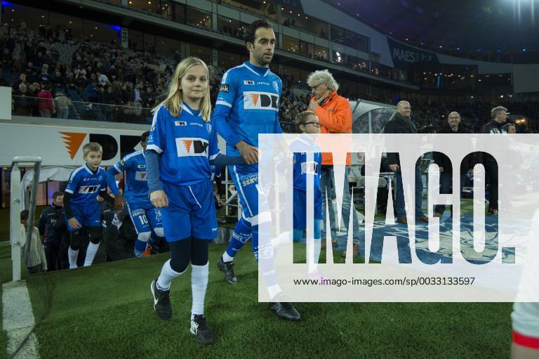 - GENT, BELGIUM: Gent s Rafinha Rafael Scapini de Almeida pictured at the start of the Jupiler Pro League match between KAA Gent and SV Zulte Waregem, in Gent, Friday 04 December 2015, on the 18th day of the Belgian soccer championship. JASPERxJACOBS x87948646x