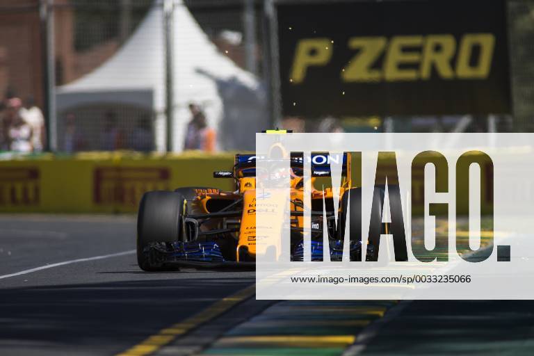 23rd March 2018, Melbourne Grand Prix Circuit, Melbourne, Australia; Melbourne Formula One Grand Prix, Friday free practice; The number 2 McLaren driven by Stoffel Vandoorne ActionPlus12004164