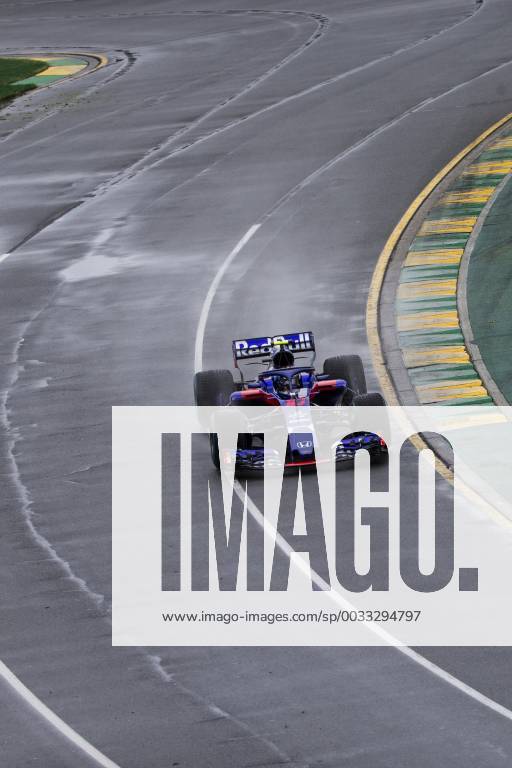 24th March 2018, Melbourne Grand Prix Circuit, Melbourne, Australia; Melbourne Formula One Grand Prix, qualifying; The number 10 Red Bull Toro Rosso Honda driven by Pierre Gasly ActionPlus12004713