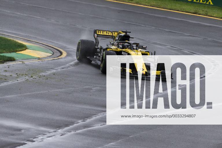 24th March 2018, Melbourne Grand Prix Circuit, Melbourne, Australia; Melbourne Formula One Grand Prix, qualifying; The number 27 Renault driven by Nico Hulkenberg ActionPlus12004723