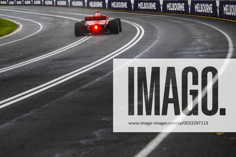 VETTEL Sebastian (ger), Scuderia Ferrari SF71H, action during 2018 Formula 1 championship at Melbourne, Australian Grand Prix, from March 22 To 25 - s: FIA Formula One World Championship WM Weltmeisterschaft 2018, Melbourne, Victoria : Motorsports: Formula 1 2018 Rolex Australian Grand Prix, Melbourne Australia