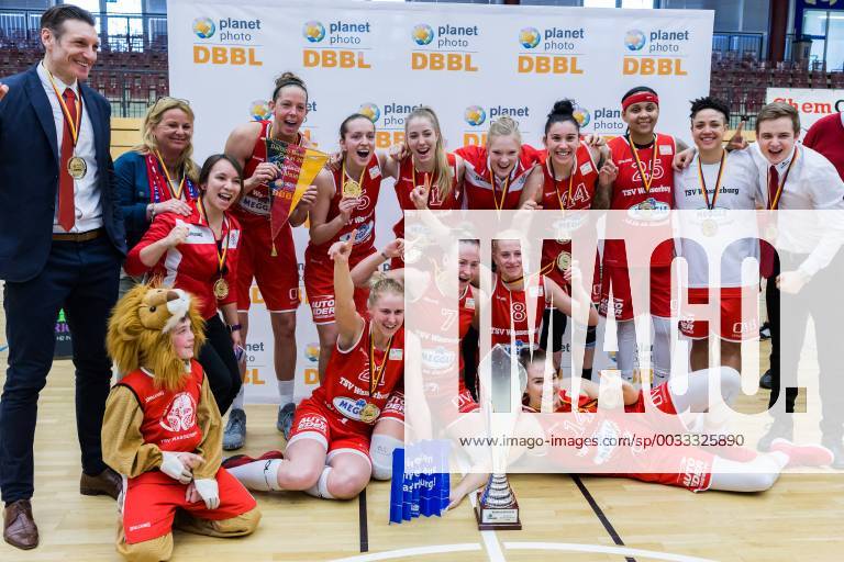 Winner photo Winner First place gold medal gold medal TSV 1880 Wasserburg Basketball DBBL Cup FinalFour TSV 1880 Wasserburg Rutronik Stars Keltern