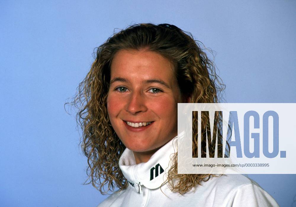 Claudia Pechstein (Deutschland) Eisschnellauf Damen Saison 2000 2001, Nationalteam, Fotoshooting, Fotostudio, Studioaufnahme Porträt Eisschnellauf Damen Saison 2000 2001, Nationalteam, Fotoshooting, Fotostudio, Studioaufnahme Porträt